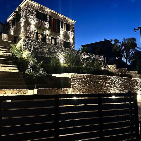 Villa Chrysavgi Stone House Katomerion Exterior foto