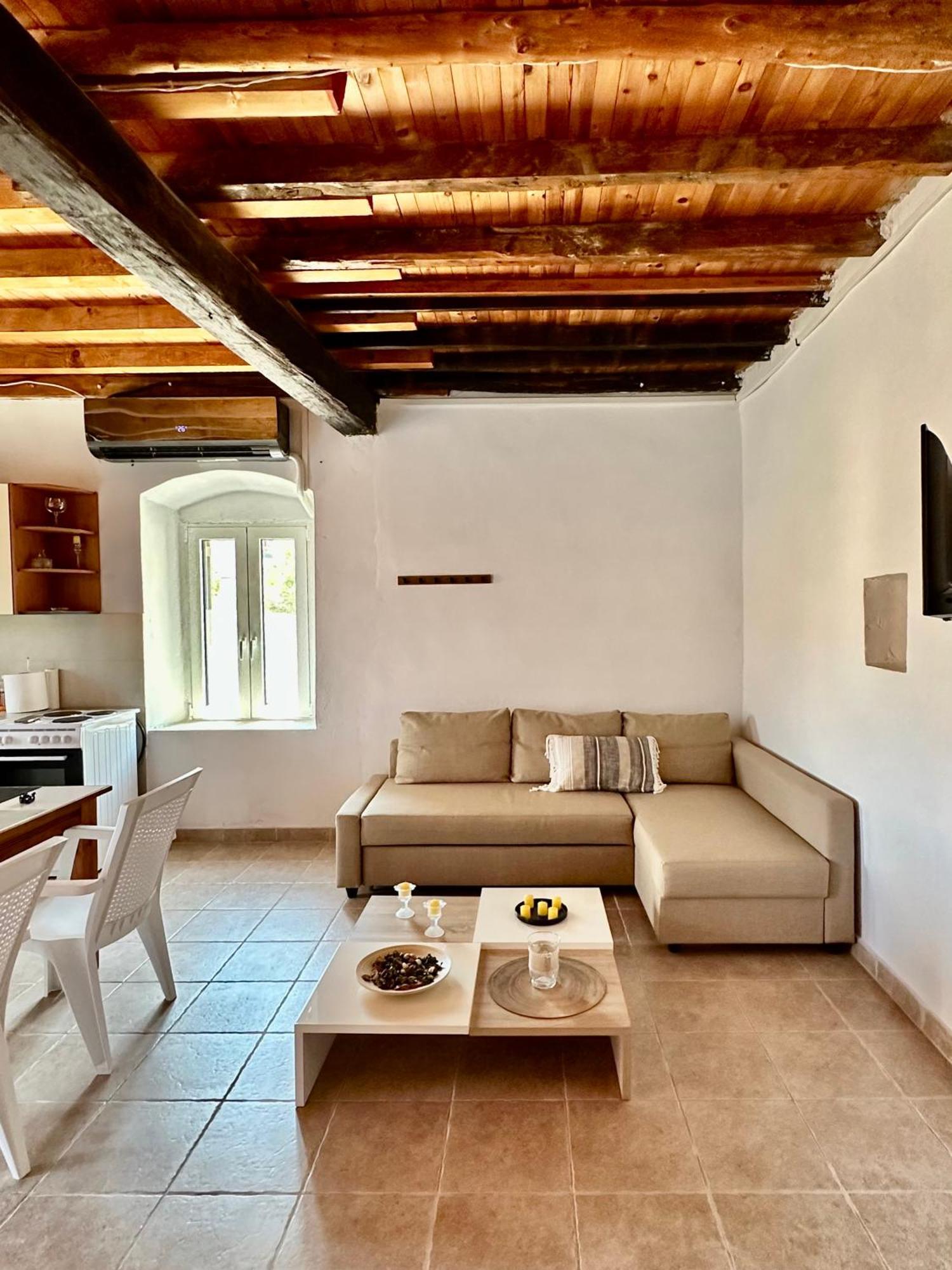 Villa Chrysavgi Stone House Katomerion Exterior foto